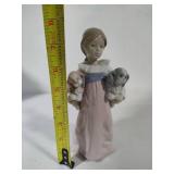 Lladro "Arms Full of Love" Porcelain Figurine (#6419) *In Box*