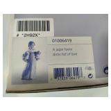 Lladro "Arms Full of Love" Porcelain Figurine (#6419) *In Box*