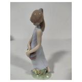 Lladro "Tulip Garden" Porcelain Figurine (#7712) *In Box*