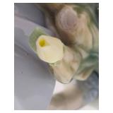 Lladro "Tulip Garden" Porcelain Figurine (#7712) *In Box*