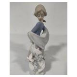 Lladro "In the Garden" Porcelain Figurine (#5416)