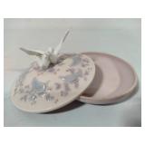 Lladro "The Encounter" Trinket Dish w/Lid (#6391)