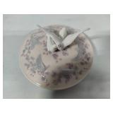 Lladro "The Encounter" Trinket Dish w/Lid (#6391)