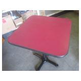 (FRNT) Vintage Square Parlor/Cafe T...