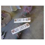 (BS) Assorted Christmas Decor...
