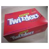 (B-4) 15 King Size Packages of Stra...