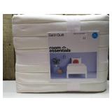 Twin/Twin Extra Long Satin Quilt Ivory - Room Essentials