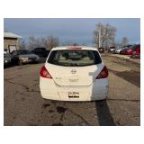 2009 Nissan Versa only 110,840 miles!