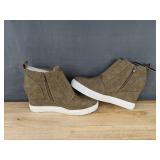 Brand New Athlefit Women