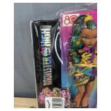 Monster High Nefera de Nile 12-Inch Doll with Accessories - Brand New *T