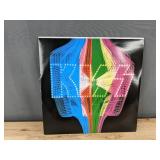 Kiss Dynasty Album with Poster - Brand New *T