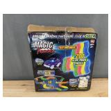Magic Tracks 200-Piece Glow Track Set - Brand New *T