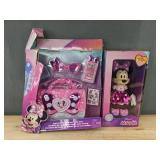 Disney Minnie Mouse Bag Set and Minnie Mouse Doll - Brand New *T