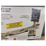 Hot Wheels Mario Kart Thwomp Set - Luigi Die-Cast Figure Included - Brand New