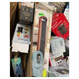 Pallet of Damaged goods, most need parts or repair