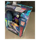 Mpls - Takara Tomy Transformers Generations EvoFusion Insecticon Bombshell - Figure