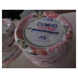 9 Packs of 40 Dixie plates...