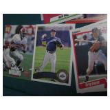 Lot of assorted sports cards...