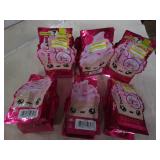 6 Yummie land body scent kits...