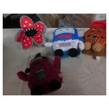 Assorted new plush toys, Bum Bumz...