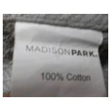 Queen Size Madison Park Throw/Bedsp...