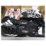 4 New Adidas Football Cletes - vari...