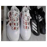 4 New Adidas Football Cletes - vari...