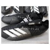 4 New Adidas Football Cletes - vari...