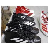 4 New Adidas Football Cletes - vari...