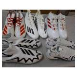 5 New Adidas Football Cletes - vari...