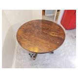Primitive Pedestal Dining Table with Pressed Back Spindle Chairs