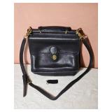Black Coach Willis Bag Model 9927