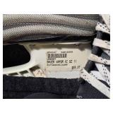 Bauer Vapor XI Hockey Skates Size 11 with NHL Pucks