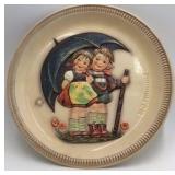 Hummel 1975 Annual Plate – "Stormy Weather" Boy and Girl Under Umbrella