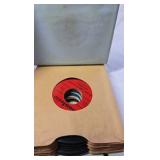 Vintage Tune Tote Record Carry Case with 45