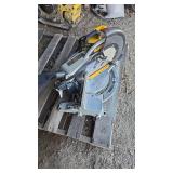 Dewalt DW715 12in Miter Saw