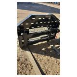 Hydraulic pallet forks for skidsteer