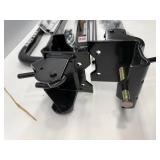 CAMCO EAZ LIFT WIEGHT DISTRIBUTION HITCH