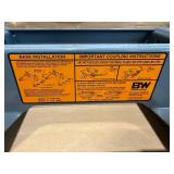 B&W TOWING 5TH WHEEL HITCH W/ BASE