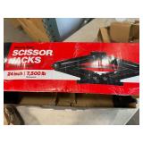 CAMCO EAZ LIFT SCISSOR JACKS