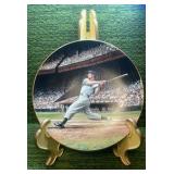 Joe DiMaggio Commemorative Plate, Great Moments in Baseball numbered Limited Edition ( Stand Not Included)
