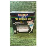 1993 Toys “R” Us Baseball set featuring 100 Young Stars, Rookies and Future Stars