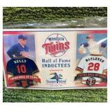 Minnesota Twins Hall of Fame, Inductees Tom Kelly, and 11 commemorative PINS