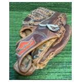Tony Oliva Edition Macgregor Baseball Glove