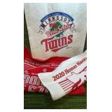 Minnesota Twins Lot of Two Thick Towel Homer Hanky, and one 1987 World Series Champions fabric Poster