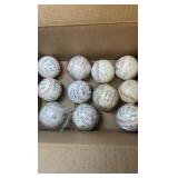 Mixed lot of reprint, autographed baseballs =11 in total