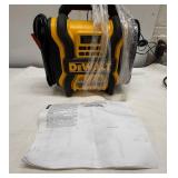 MM. Dewalt Power Station-DXAEPS13