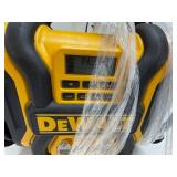 MM. Dewalt Power Station-DXAEPS13