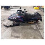 1998 Polaris Indy 500 Snowmobile RUNS & DRIVES
