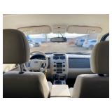 2012 FORD ESCAPE XLT *2 Owner | No Accidents | All Wheel Drive* (NO RESERVE)